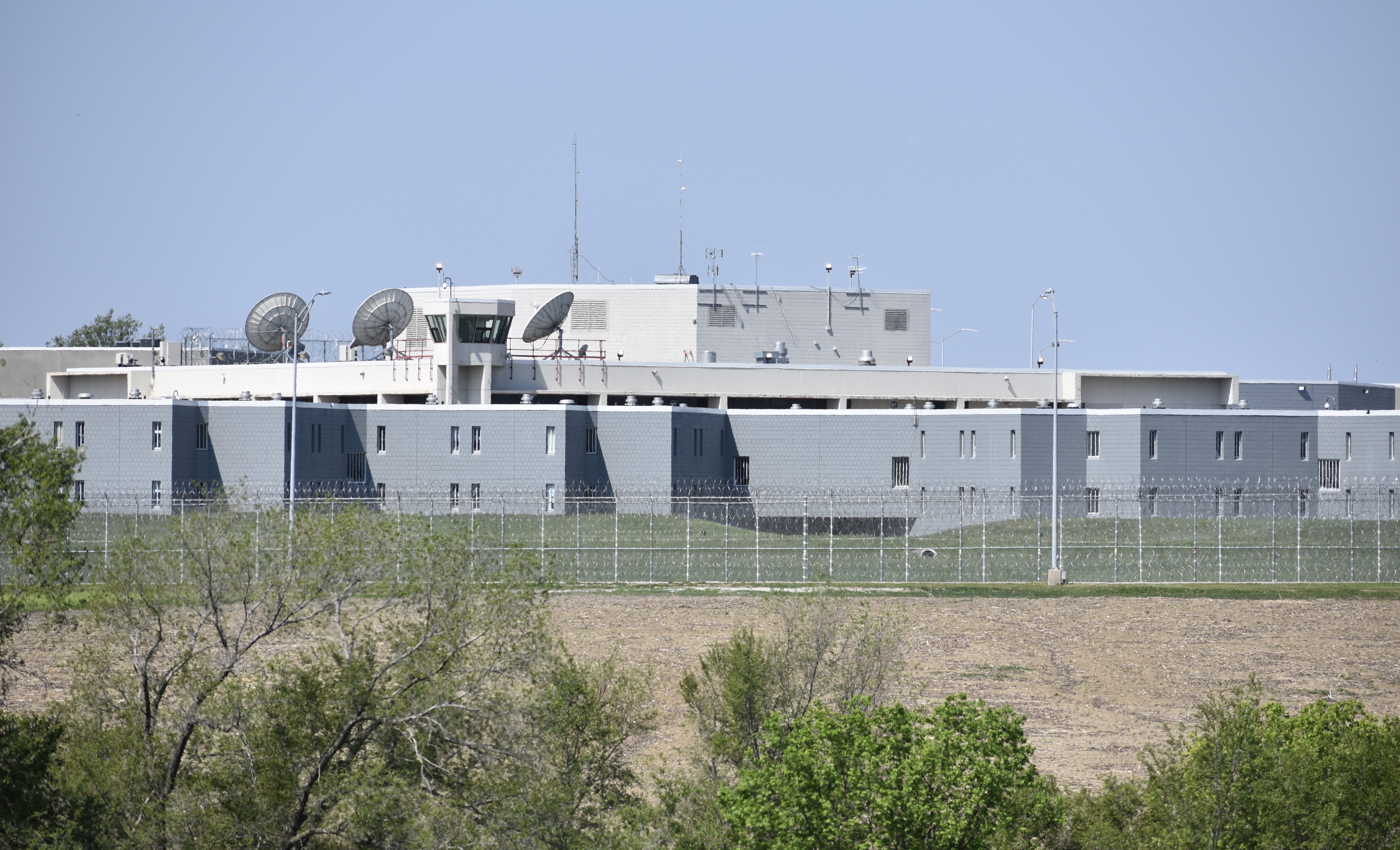 Lincoln Correctional Center view of no-man's land